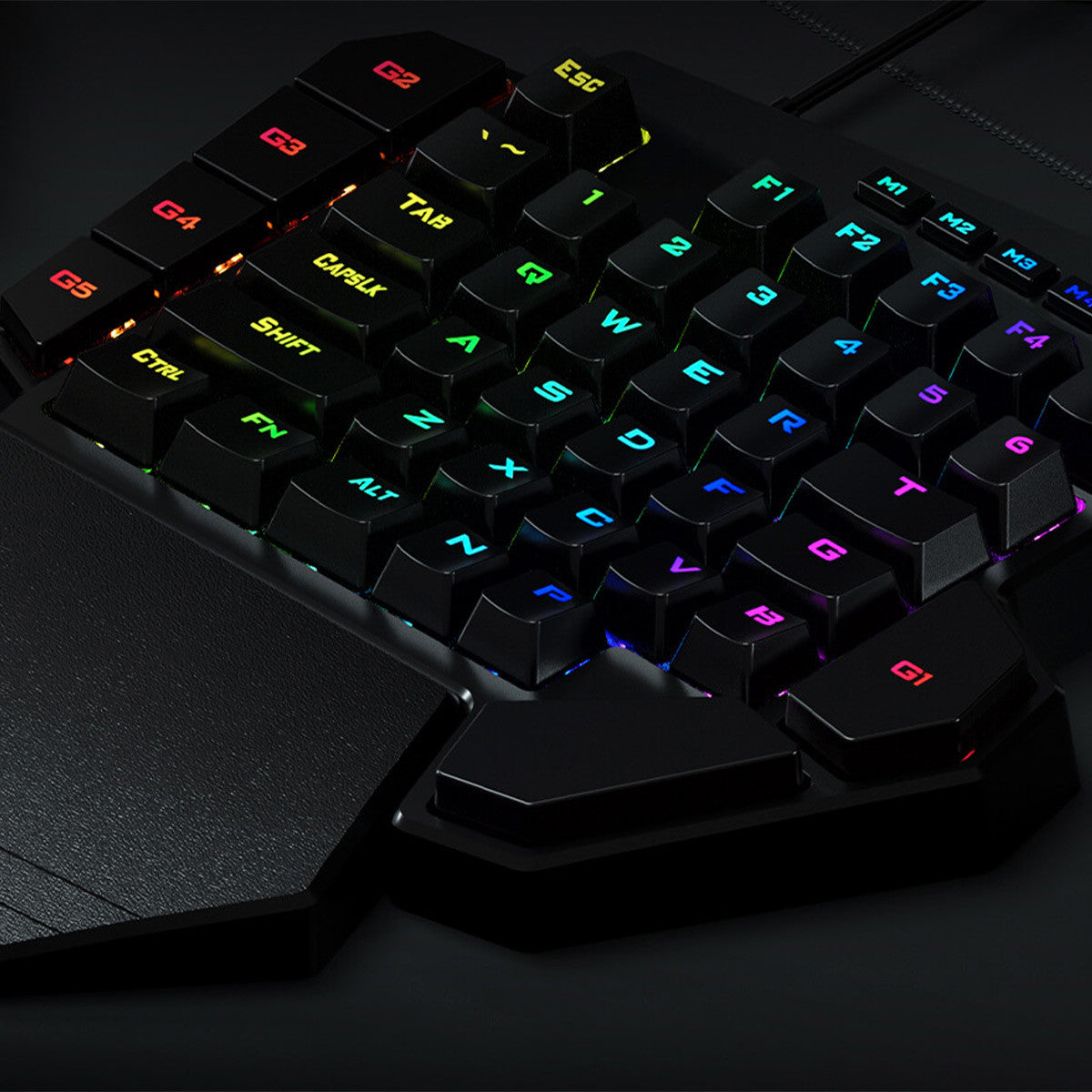 TECLADO DE UNA MANO GAMING MECANICO DITI RGB K585 - NEGRO