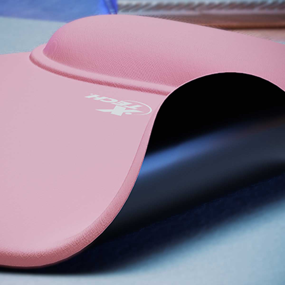 MOUSE PAD GEL XTA-530 COLOR ROSA